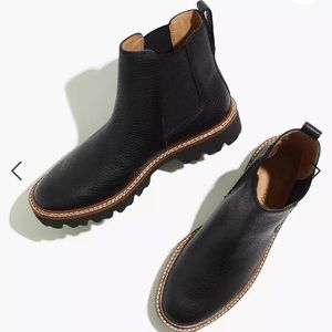 Madewell Citywalk Lugsole Chelsea Boot in Leather Size 7
